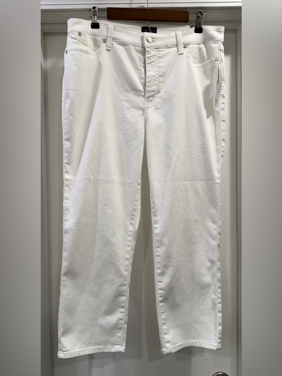 Talbots Pants - Talbots 🆕🆕 White Straight Crop Jean Size 12